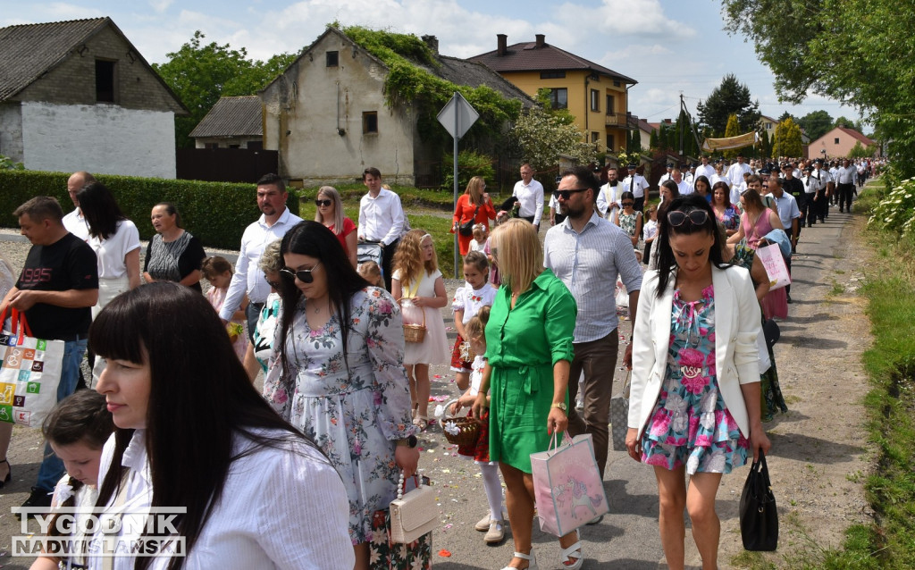 Procesja Bożego Ciała w Goźlicach w gm. Klimontów