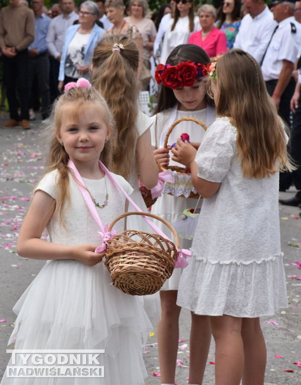 Procesja Bożego Ciała w Goźlicach w gm. Klimontów