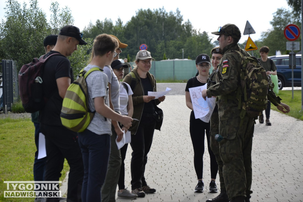 Trening z żołnierzami nad Jeziorem Tarnobrzeskim