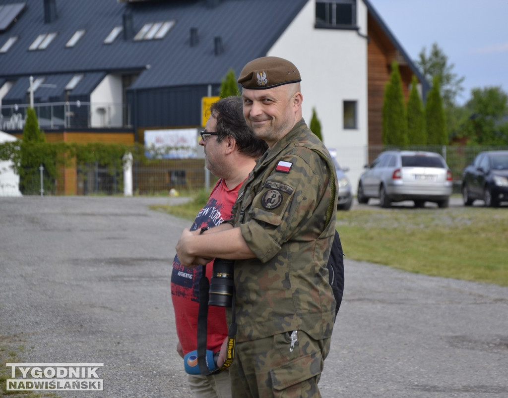 Trening z żołnierzami nad Jeziorem Tarnobrzeskim