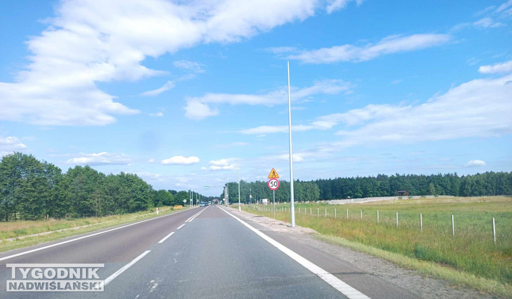 Dodatkowe oświetlenie na DK9