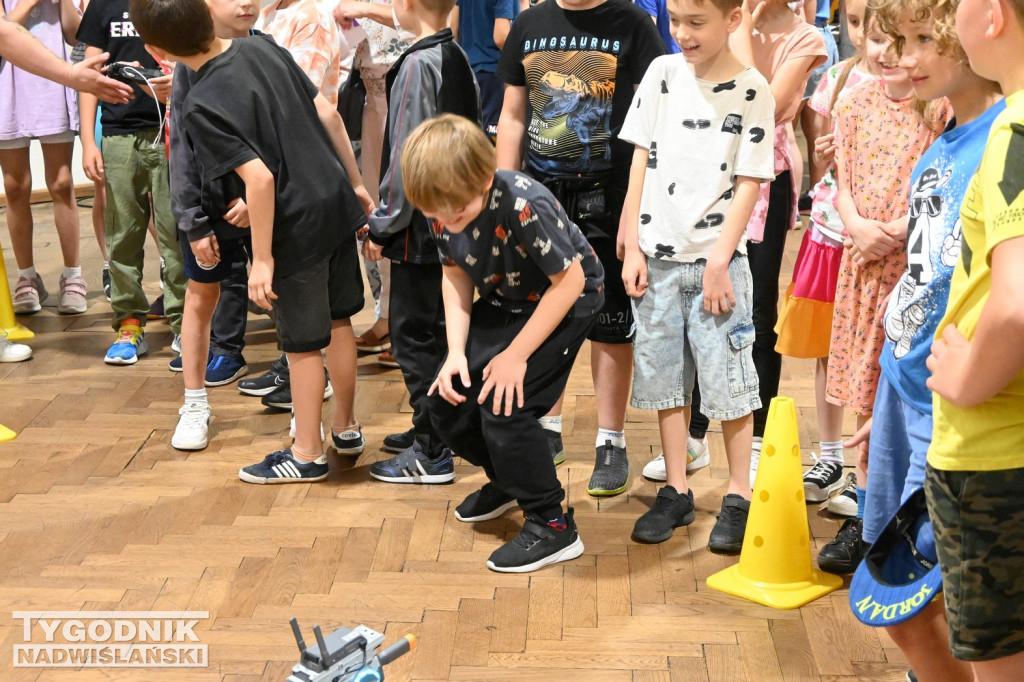 Festiwal robotów w Szkole Podstawowej nr 10 w Tarnobrzegu