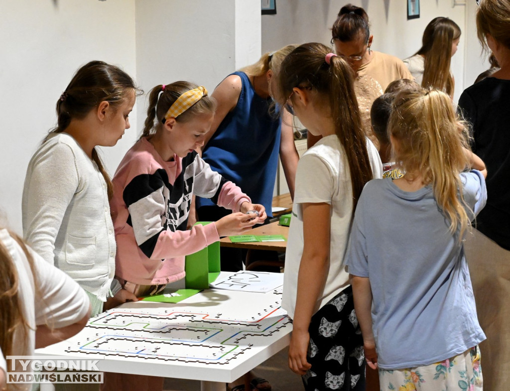 Festiwal robotów w Szkole Podstawowej nr 10 w Tarnobrzegu