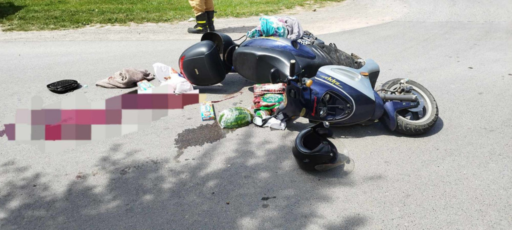 Zderzenie skutera z motocyklem w Staszowie