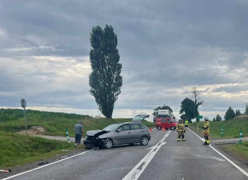 Wypadek na DK74 w powiecie opatowskim