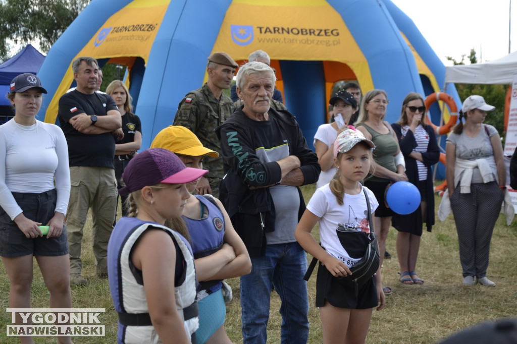 Piknik wakacyjny nad Jeziorem Tarnobrzeskim