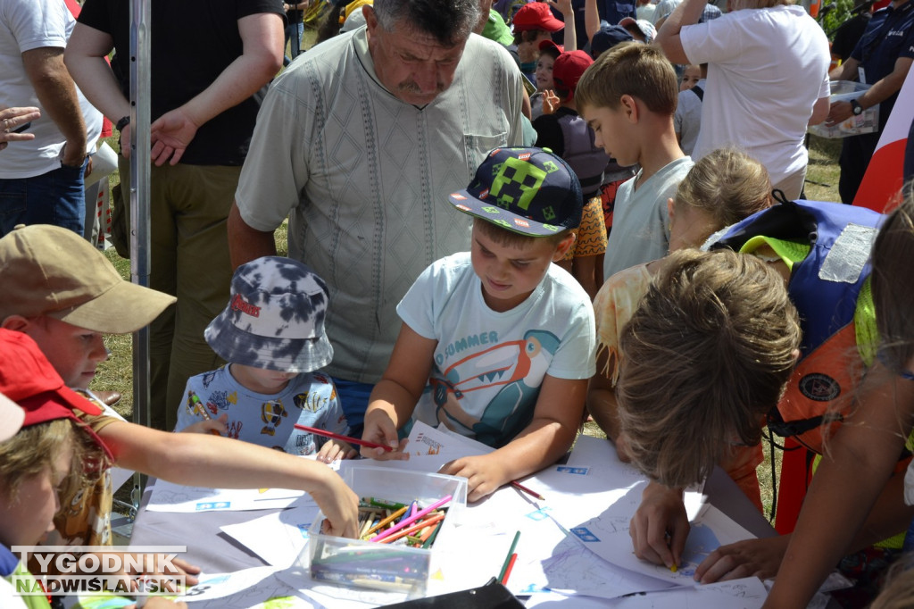 Piknik wakacyjny nad Jeziorem Tarnobrzeskim