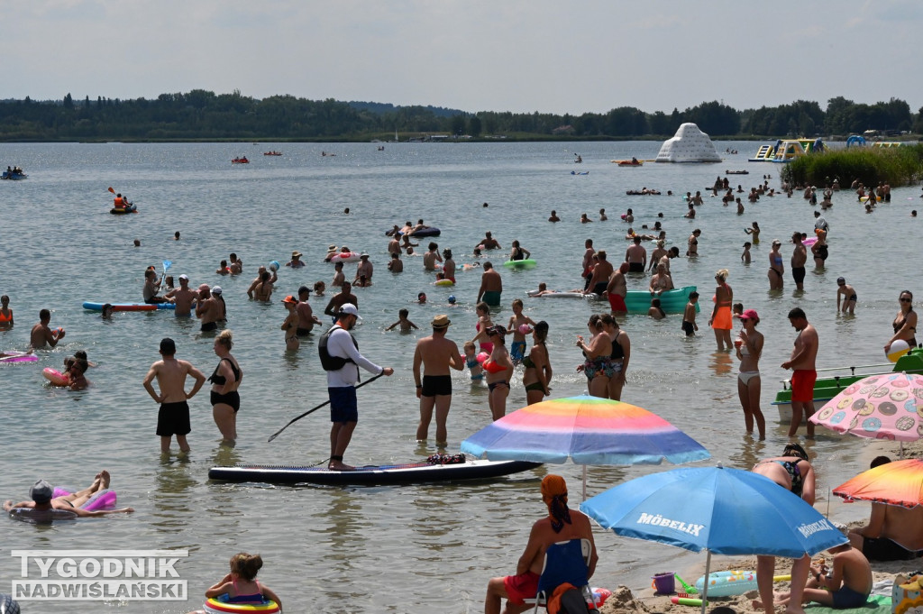 Słoneczna niedziela nad Jeziorem Tarnobrzeskim