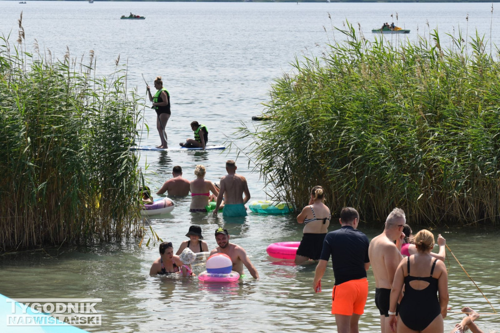 Plażowanie nad Jeziorem Tarnobrzeskim - 13 lipca
