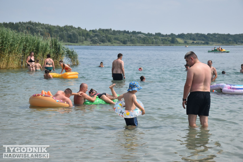 Plażowanie nad Jeziorem Tarnobrzeskim - 13 lipca