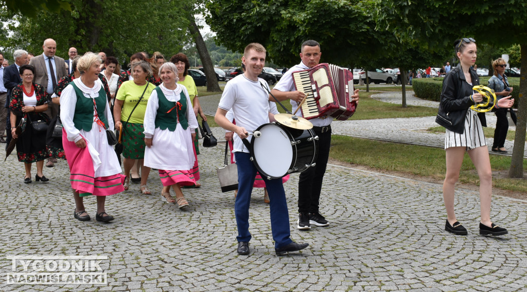 Powiatowe Święto Miodu w Sandomierzu