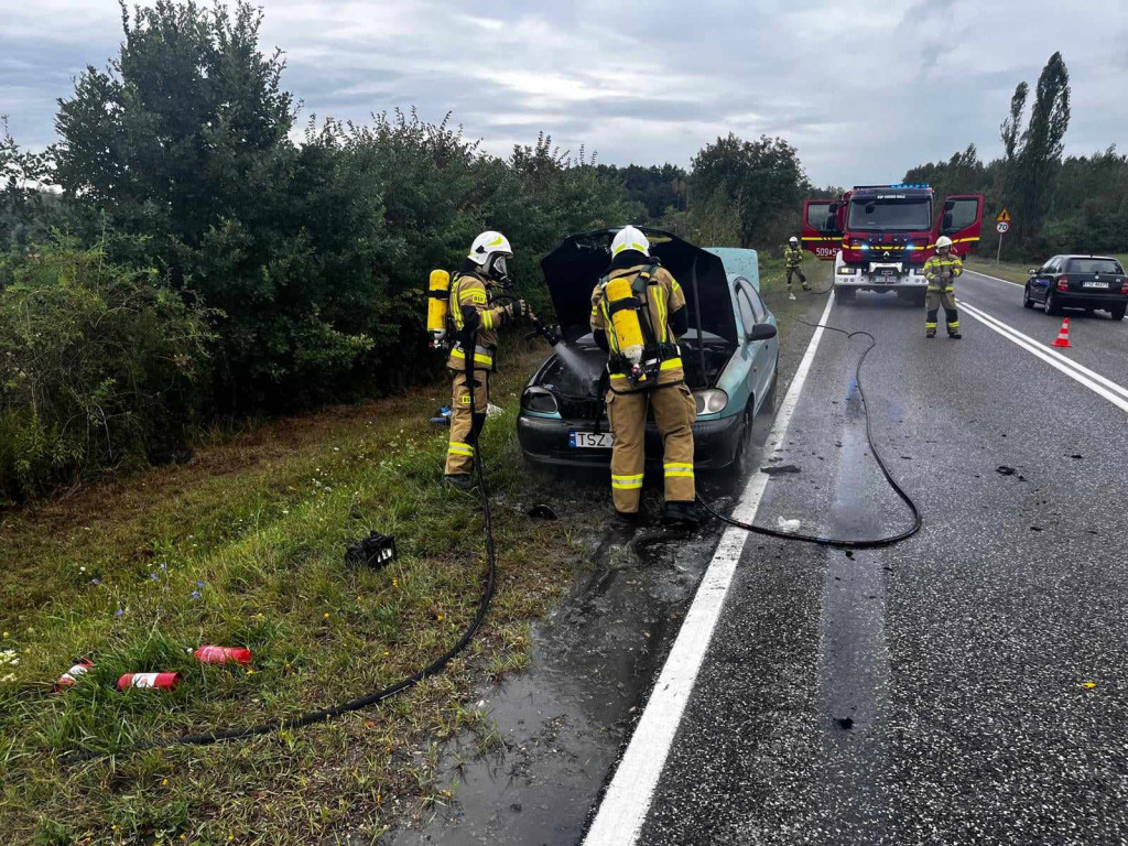 Pożar auta na DK79