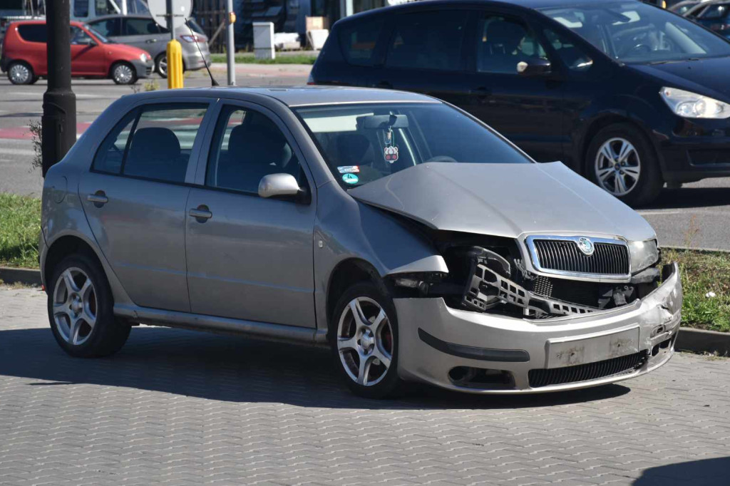 Zdarzenie na parkingu przy tarnobrzeskim cmentarzu