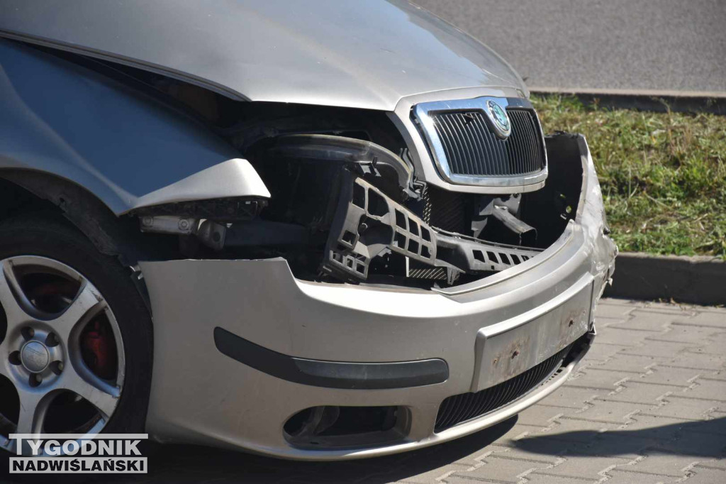 Zdarzenie na parkingu przy tarnobrzeskim cmentarzu