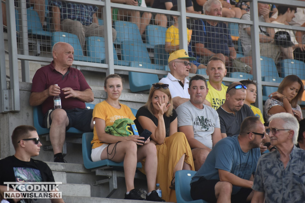 Zdjęcia z trybun mecz Siarka - KSZO