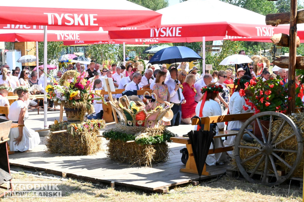 Dożynki gminy Baranów Sandomierski w Suchorzowie