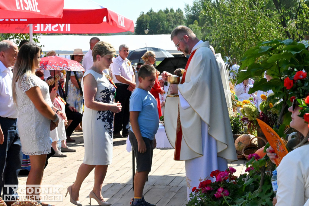 Dożynki gminy Baranów Sandomierski w Suchorzowie