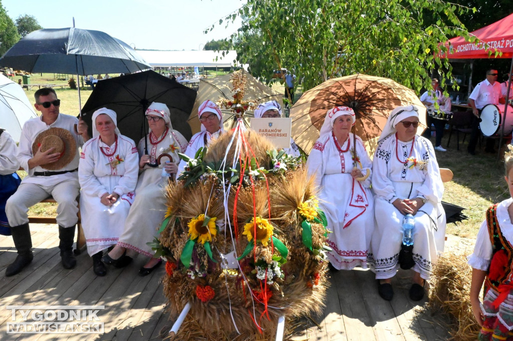 Dożynki gminy Baranów Sandomierski w Suchorzowie