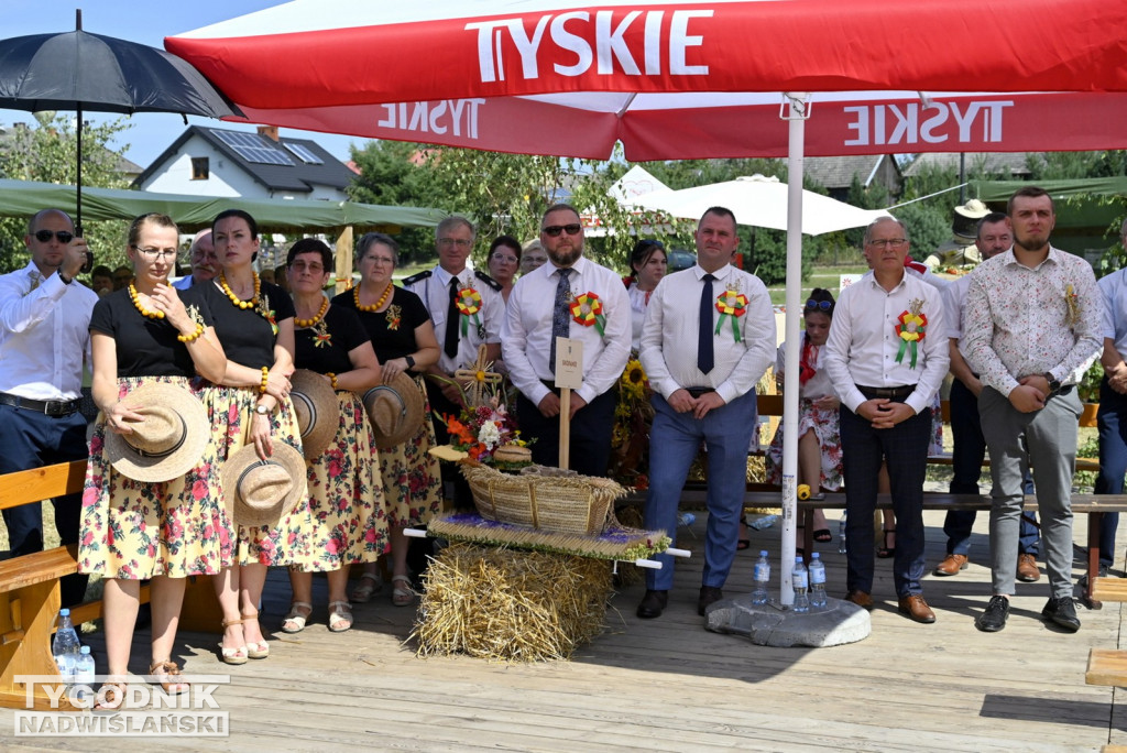 Dożynki gminy Baranów Sandomierski w Suchorzowie