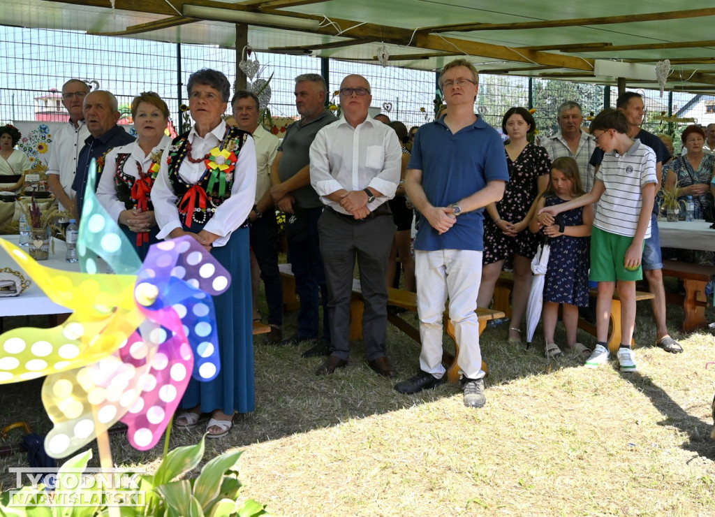 Dożynki gminy Baranów Sandomierski w Suchorzowie