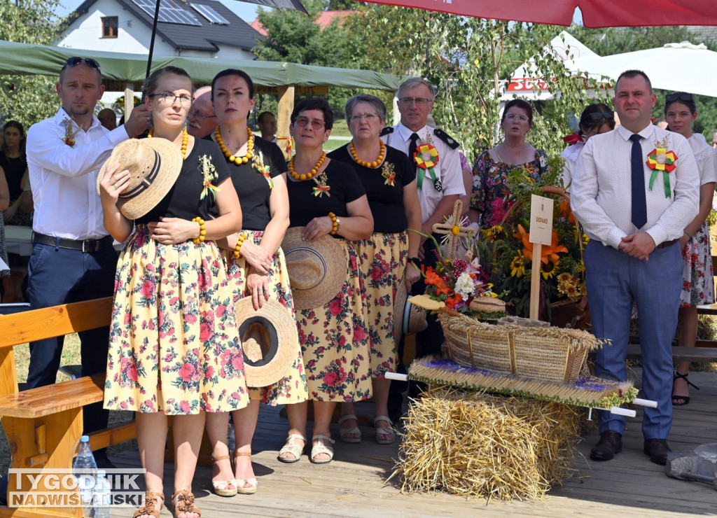 Dożynki gminy Baranów Sandomierski w Suchorzowie