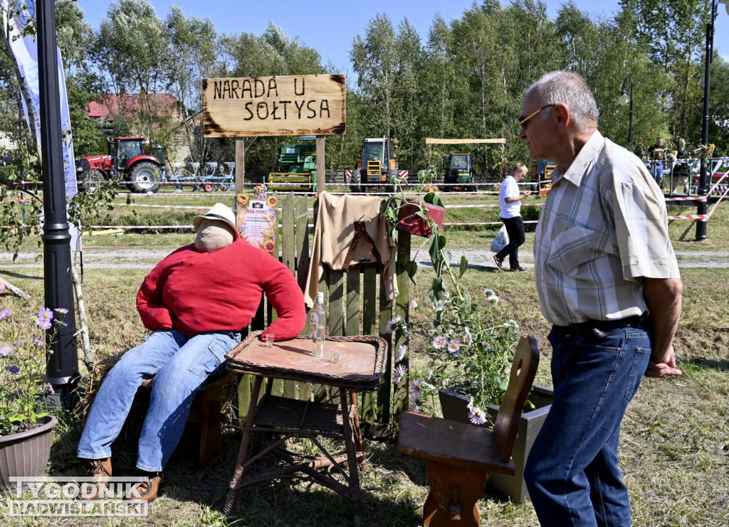 Dożynki gminy Baranów Sandomierski w Suchorzowie