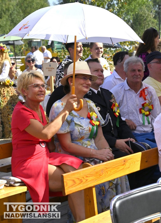 Dożynki gminy Baranów Sandomierski w Suchorzowie