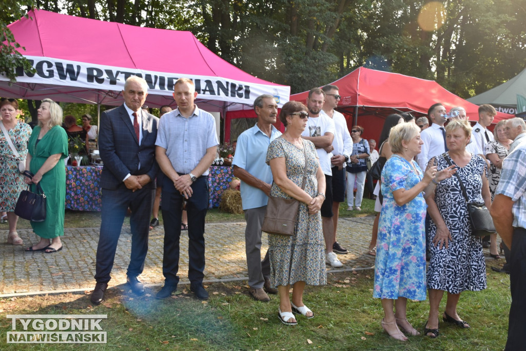 Dożynki powiatu staszowskiego w Rytwianach