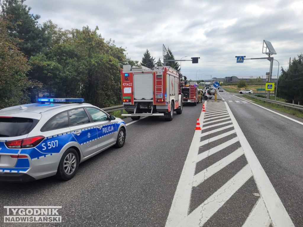 Zderzenie aut na DK9 w Krowiej Górze