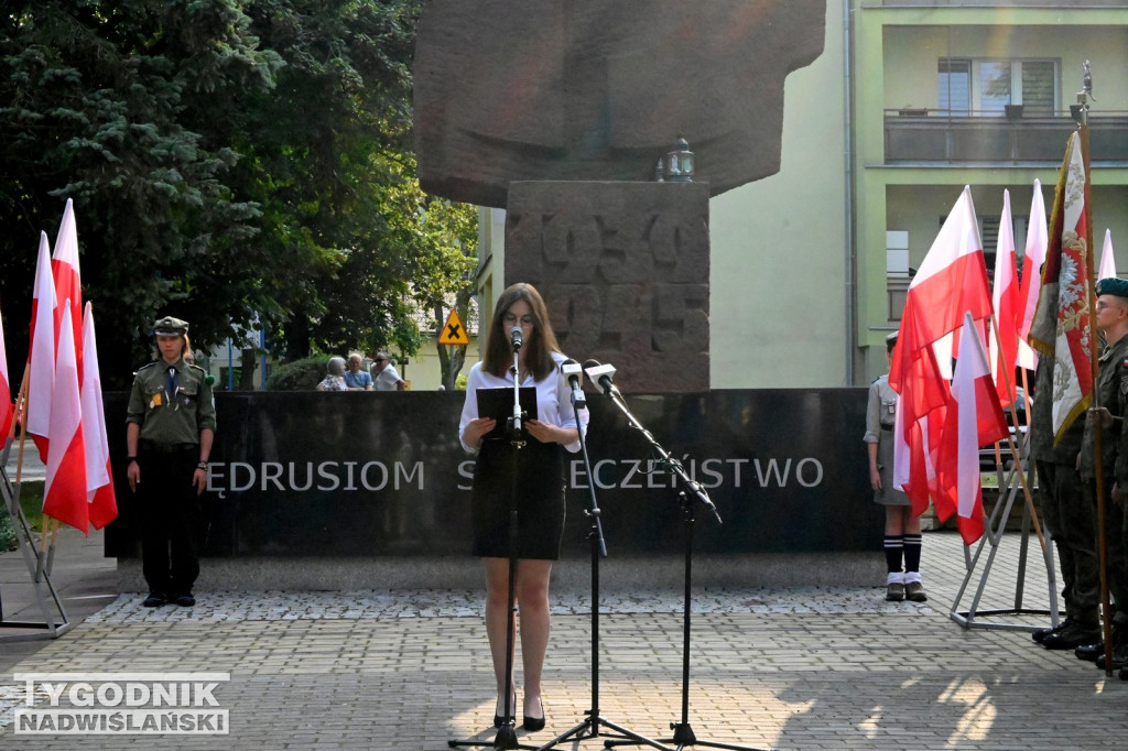 Upamiętnienie 85. rocznicy wybuchu II WŚ w Tarnobrzegu