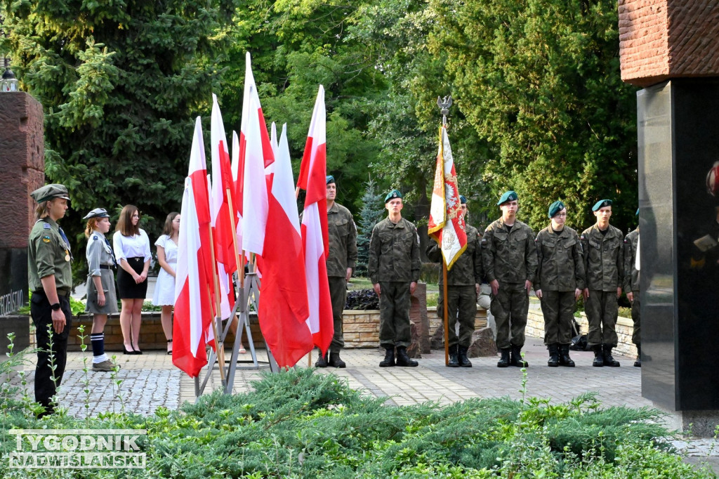 Upamiętnienie 85. rocznicy wybuchu II WŚ w Tarnobrzegu