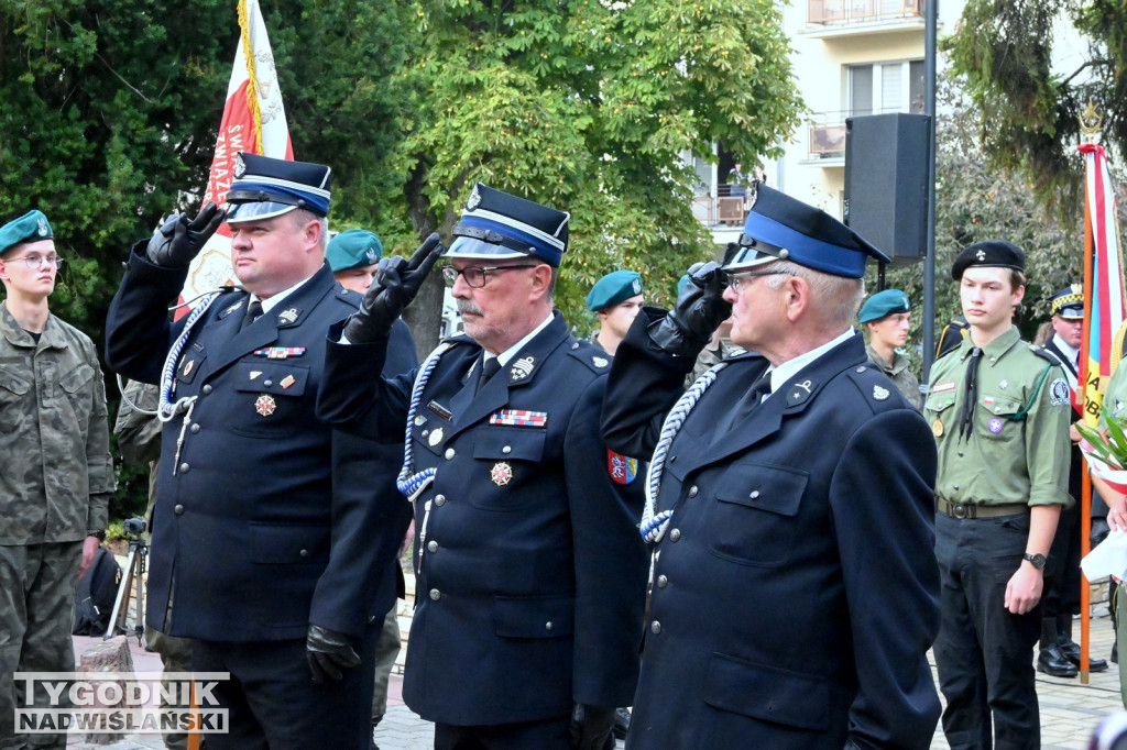 Upamiętnienie 85. rocznicy wybuchu II WŚ w Tarnobrzegu