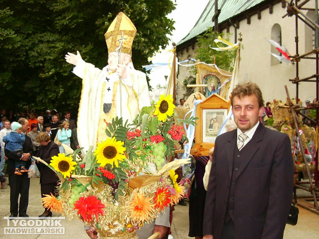 Archiwalne zdjęcia z odpustów w Sulisławicach