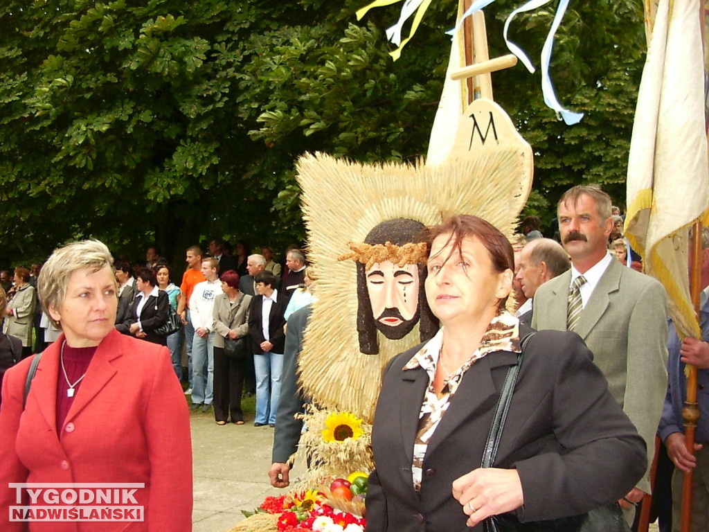 Archiwalne zdjęcia z odpustów w Sulisławicach