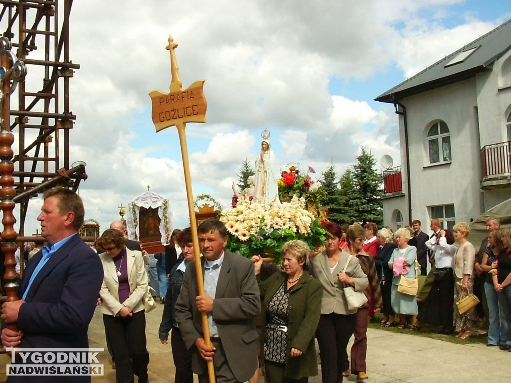 Archiwalne zdjęcia z odpustów w Sulisławicach