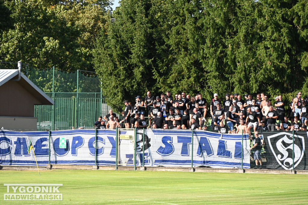 Kibice na meczu Siarka - Sandecja Nowy Sącz