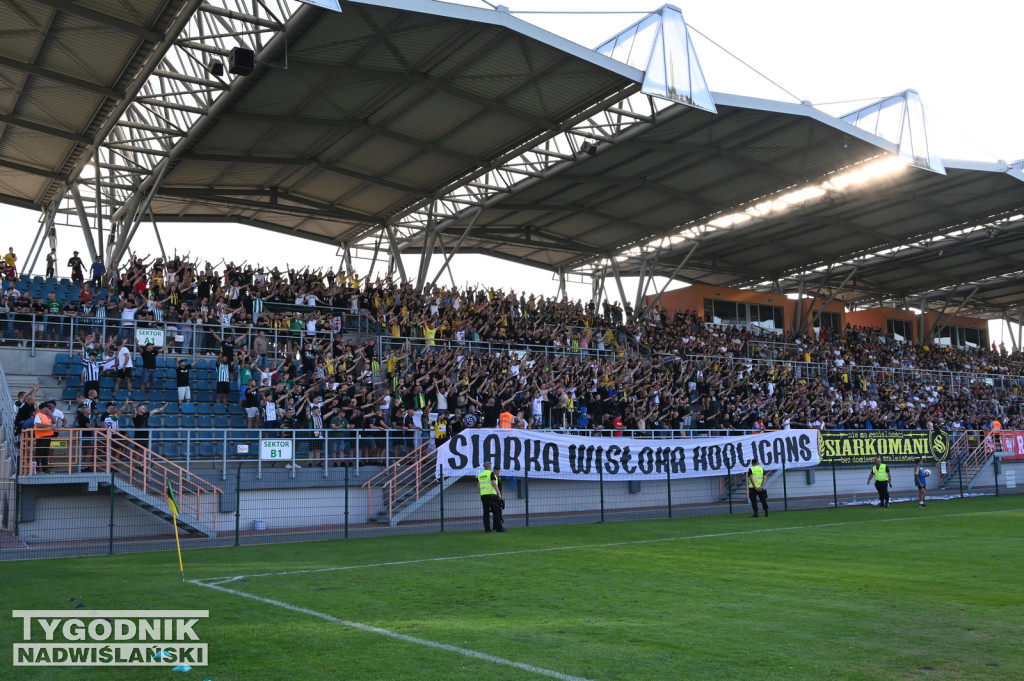 Siarka Tarnobrzeg - Sandecja Nowy Sącz