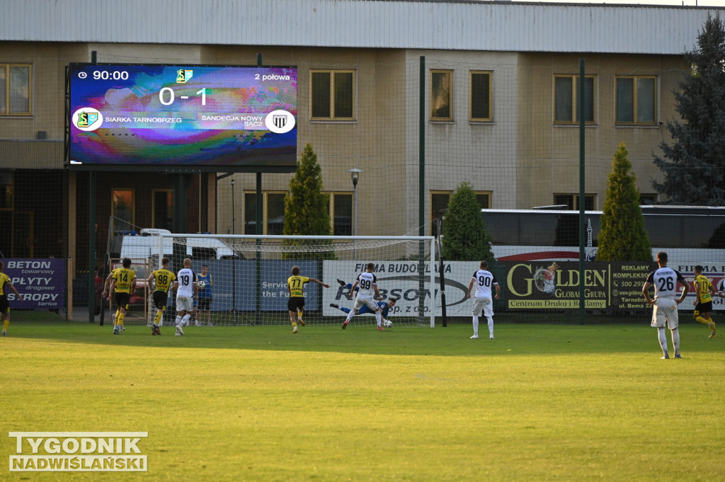 Siarka Tarnobrzeg - Sandecja Nowy Sącz