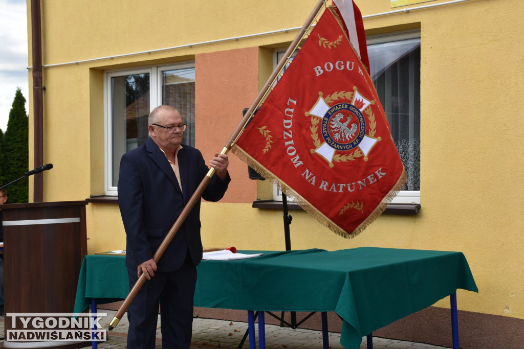 Nowy sztandar dla OSP Gnieszowice