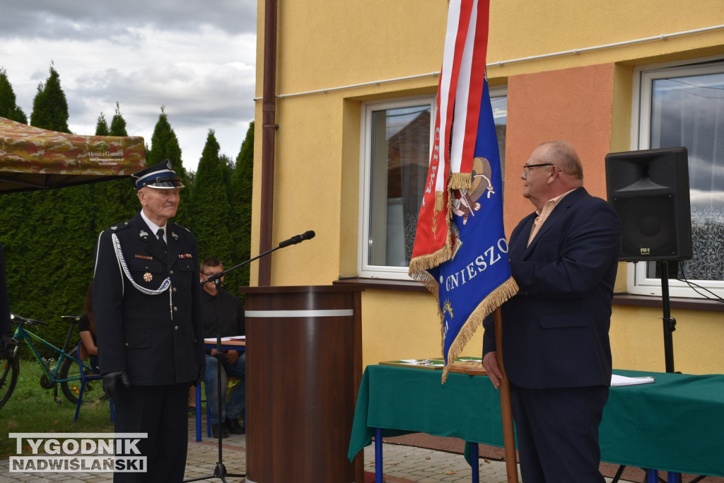 Nowy sztandar dla OSP Gnieszowice