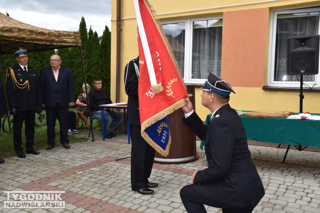 Nowy sztandar dla OSP Gnieszowice