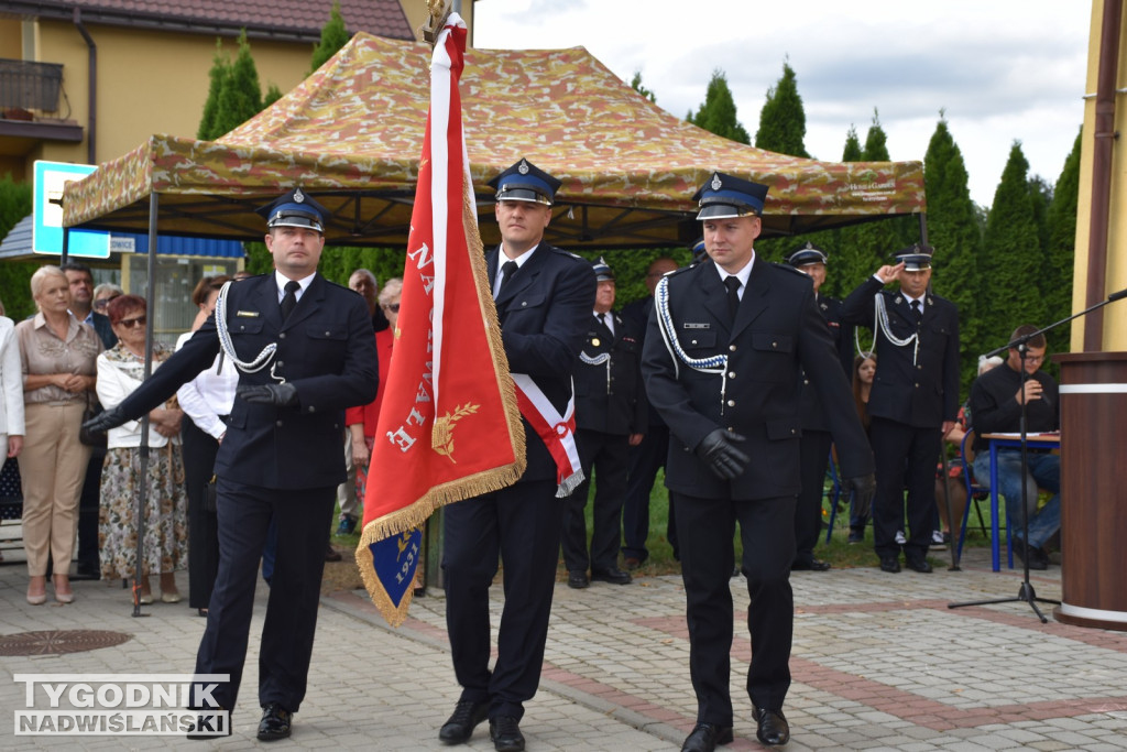 Nowy sztandar dla OSP Gnieszowice