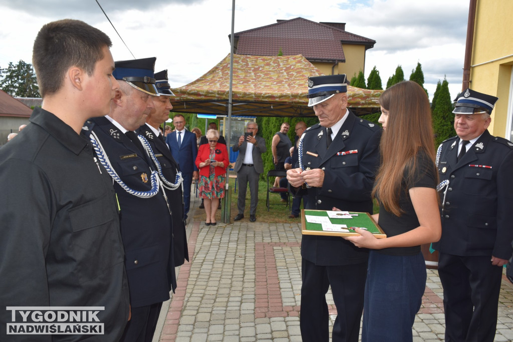 Nowy sztandar dla OSP Gnieszowice