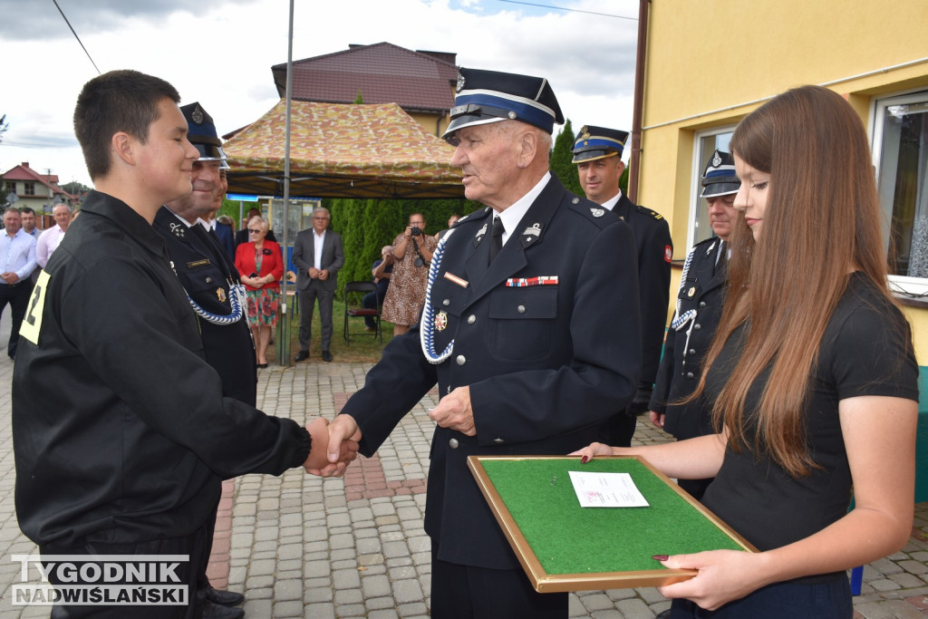 Nowy sztandar dla OSP Gnieszowice