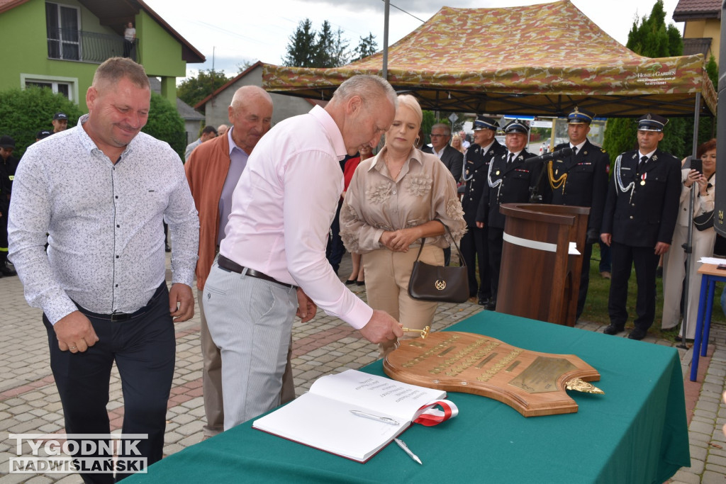 Nowy sztandar dla OSP Gnieszowice