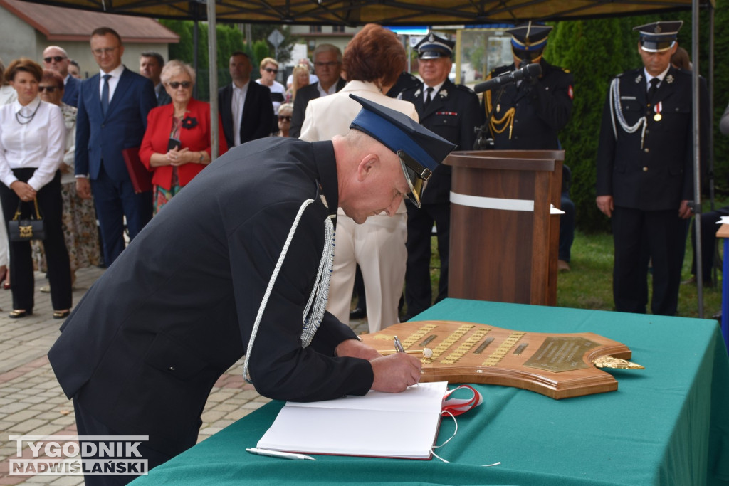 Nowy sztandar dla OSP Gnieszowice