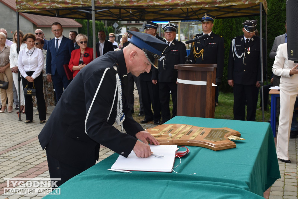 Nowy sztandar dla OSP Gnieszowice