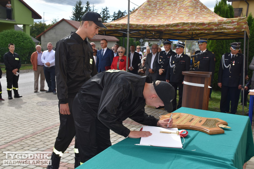 Nowy sztandar dla OSP Gnieszowice