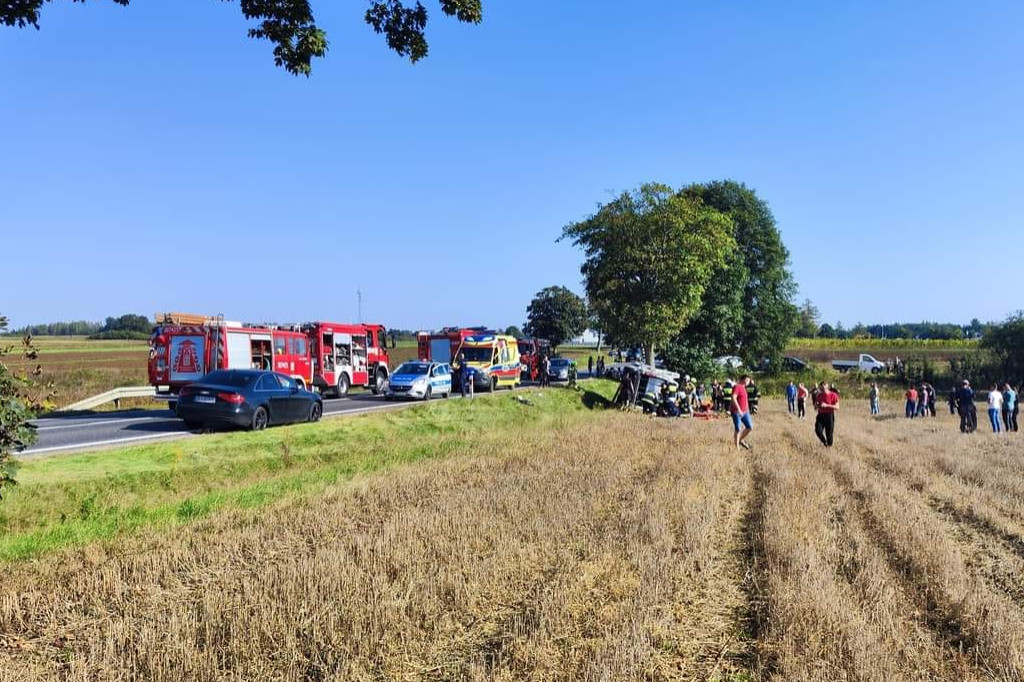 Wypadek busa z piłkarzami Alitu Ożarów