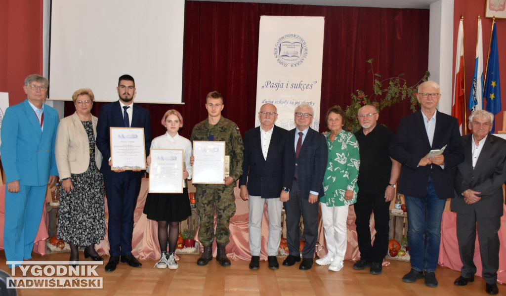 Wręczenie stypendiów uczniom ZSGiH w Sandomierzu